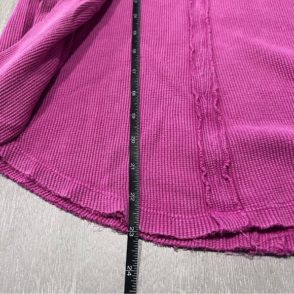 Anthropologie Pilcro thermal long sleeve women’s waffle knit split hem top small - Picture 14 of 16